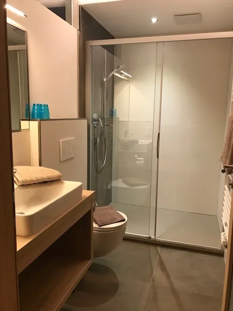 Ferienwohnung 1 — Bad