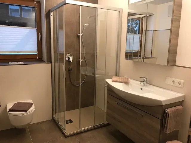 Ferienwohnung 3 — Bad