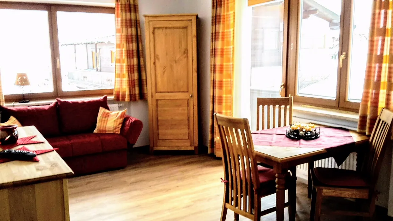 Ferienwohnung 2 — Wohnbereich